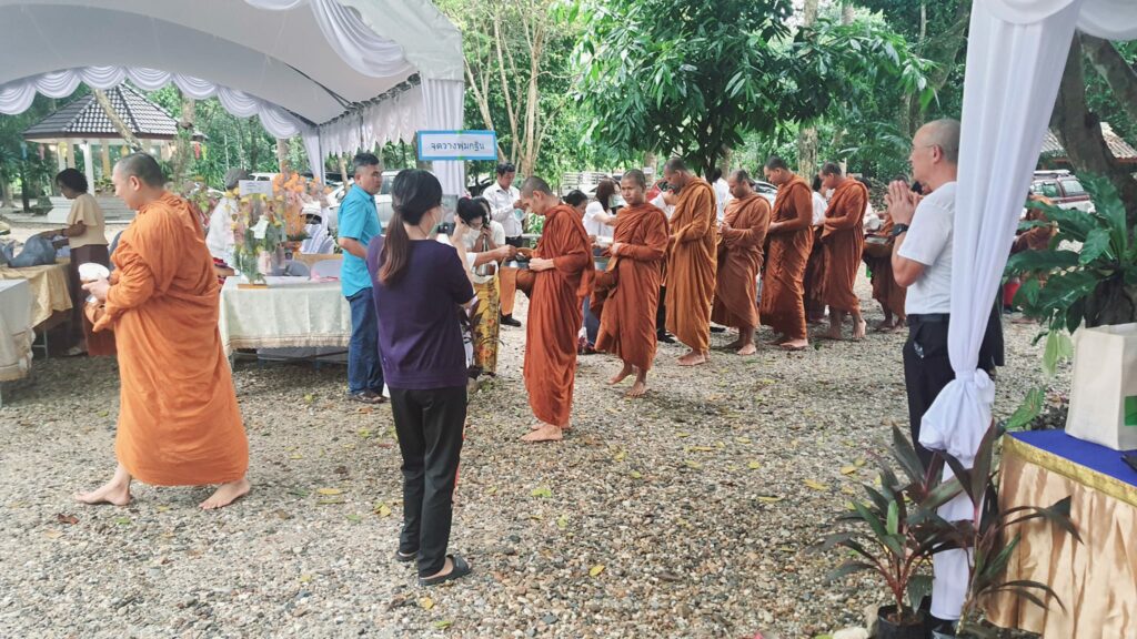 WUIC Co-Host Annual Kathina with SAFE and Provincial Cultural Office, Nakhon Si Thammarat