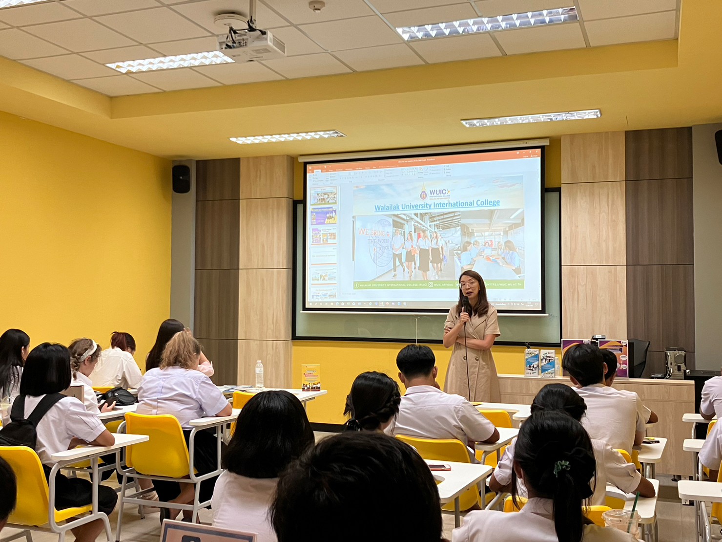 High School Students Engage in TCAS Activity at Walailak University