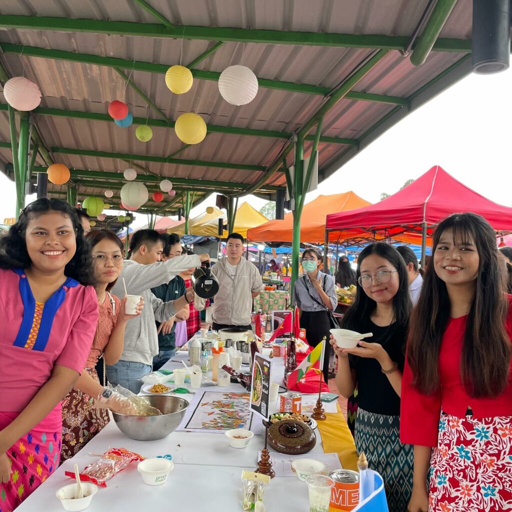 On Thursday 25 January 2024, WUIC Students joined International Food Festival at Bota market.