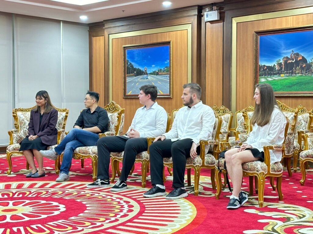 Walailak University Bids Farewell to Exchange Students from Vietnam, Russia, and Beyond