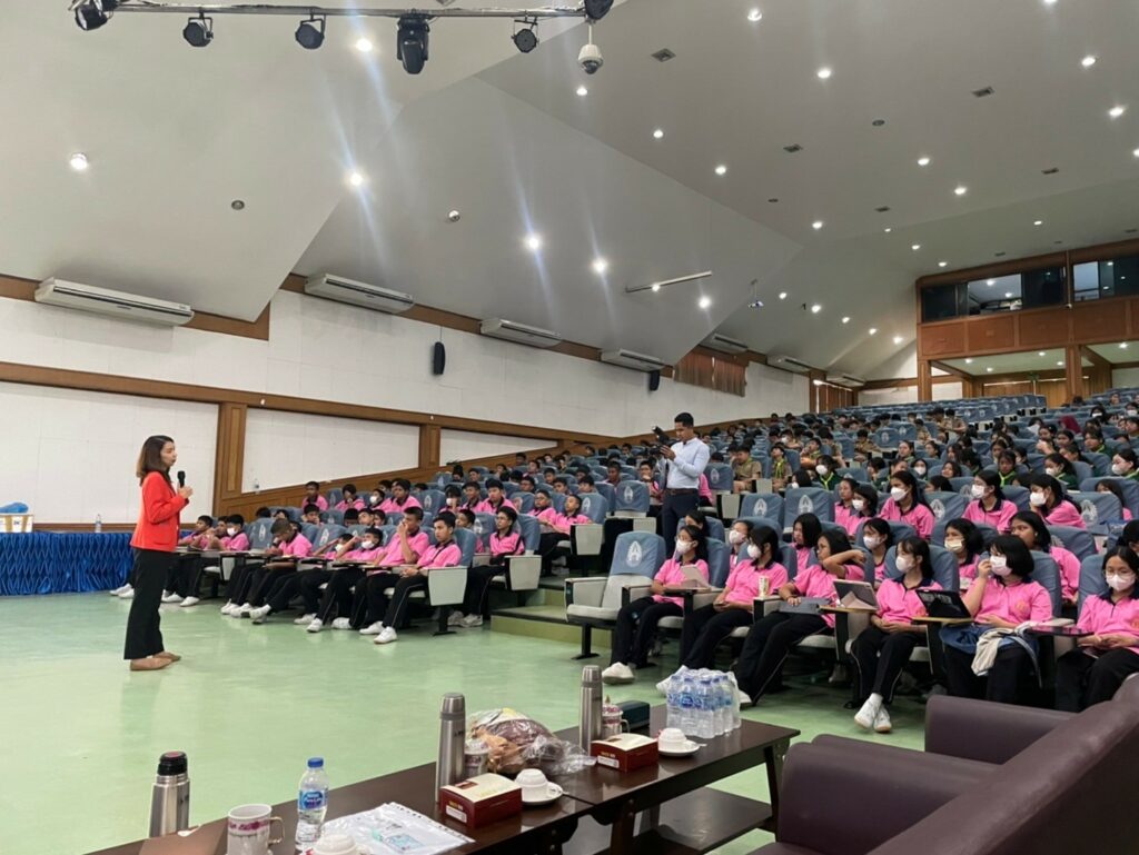 WUIC Inspires Students at Princess Chulabhorn Science High School to Overcome English Language Challenges