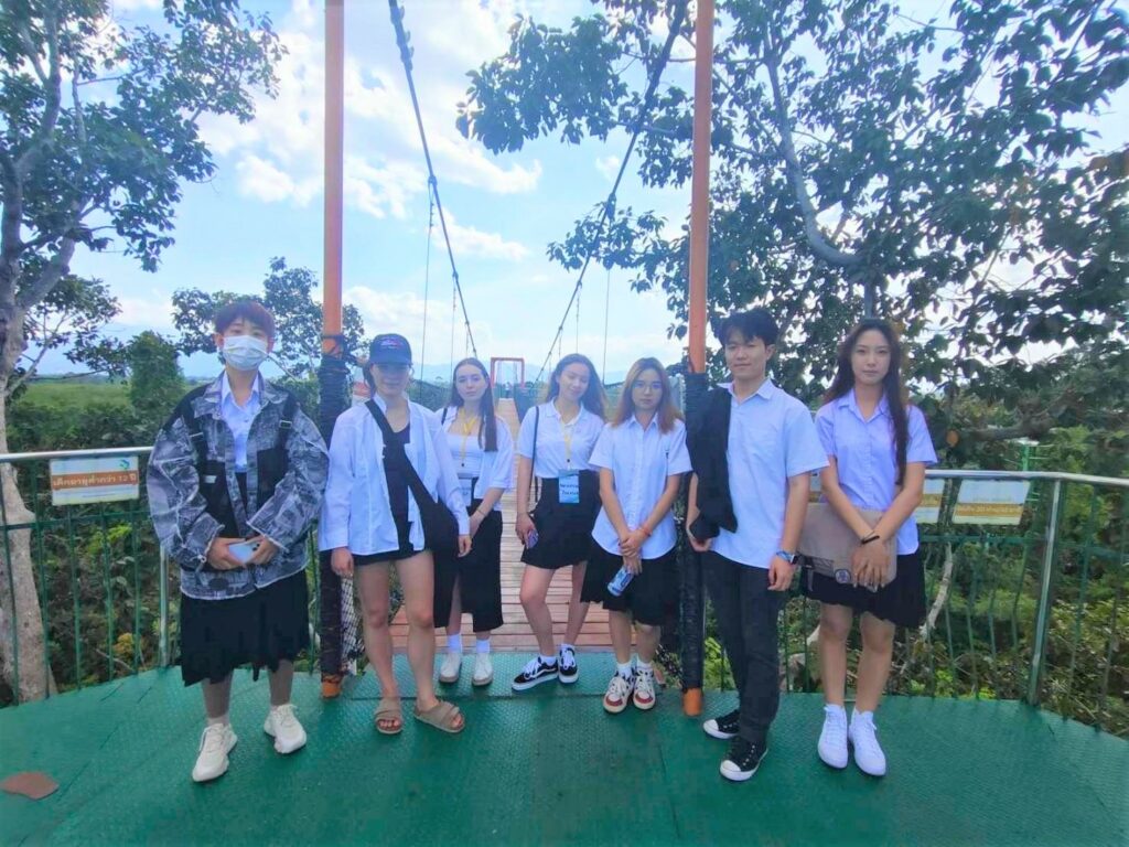 WUIC Smiles and Campus Tour: An Unforgettable Afternoon at Walailak Botanic Park and Winter Flowers Exhibition