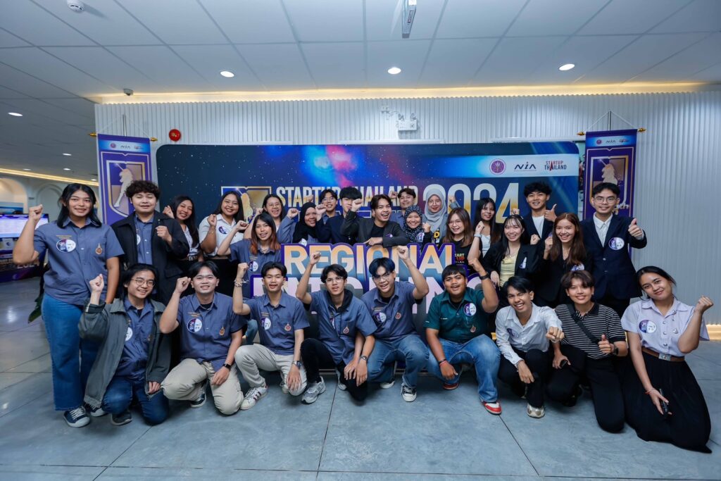 The WUIC team, The Connecters, made it to DEMO day in Bangkok.