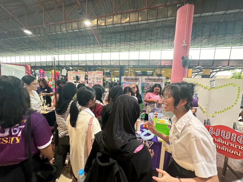 WUIC Lecturers and Students Shine at Smile & Smart Showcase 2024: Inspiring Minds, Igniting Ideas