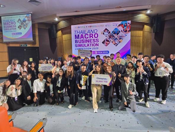 WUIC Students Win First Place in Thailand Macro Business Simulation 2025