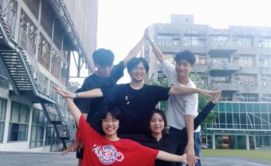 As a second year student from China studying at Walailak University International College, I have always had the dream of going abroad on an exchange programme, especially to experience different cultures, educational styles and life, but being someone who likes to stay in my comfort zone, I decided to give myself a little bit ofcourage to be able to go to an unfamiliar environment. This was my first time to participate in an exchange programme, and it was an unforgettable experience in my life. 2024, I was fortunate enough to be given the opportunity to participate in an exchange programme in Taiwan, and I came to Taipei National Shih Chien University for a six-month exchange study. In these six months, my biggest gain is the insight, the eyesight. I gained the opportunity to communicate with my peers from all over the world, and made friends with my roommate from Singapore, and we still kept chatting after the exchange ended. I realised that being brave enough to step out of your comfort zone not only opens up your horizons, but also inspires latent courage and ability.