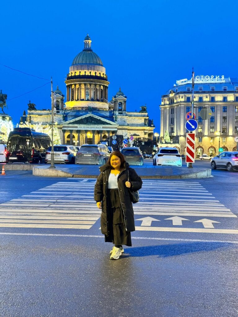 Life in Russia taught me how to adapt to unfamiliar situations. Visiting the Mariinsky Museum and other historical sites in St. Petersburg not only enriched my knowledge of Russian history and culture but also provided insight into the country’s society and way of life. Experiencing winter activities like skiing and ice skating introduced me to unique aspects of Russian culture. The cold weather in Russia was another challenge I had to face. Since the country is known for its harsh winters, adapting to the climate was essential. I learned how to dress appropriately for different temperatures and understood what kind of clothing was suitable for varying levels of cold.