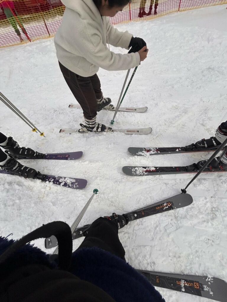 Life in Russia taught me how to adapt to unfamiliar situations. Visiting the Mariinsky Museum and other historical sites in St. Petersburg not only enriched my knowledge of Russian history and culture but also provided insight into the country’s society and way of life. Experiencing winter activities like skiing and ice skating introduced me to unique aspects of Russian culture. The cold weather in Russia was another challenge I had to face. Since the country is known for its harsh winters, adapting to the climate was essential. I learned how to dress appropriately for different temperatures and understood what kind of clothing was suitable for varying levels of cold.