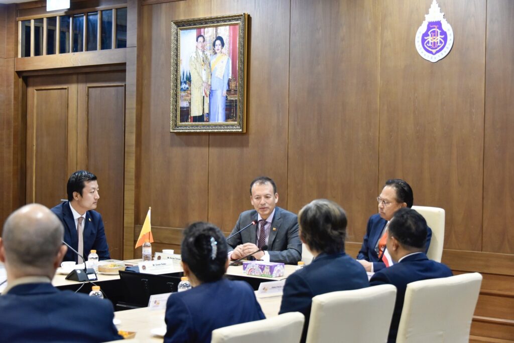 WUIC Vice Dean Welcomes Royal Bhutanese Embassy Delegation