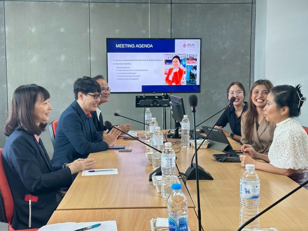 This academic exchange not only facilitated mutual learning but also reinforced the shared commitment of both institutions to advancing Thailand’s role in global higher education. The meeting served as a meaningful step toward future collaboration and the promotion of academic excellence through international partnership.