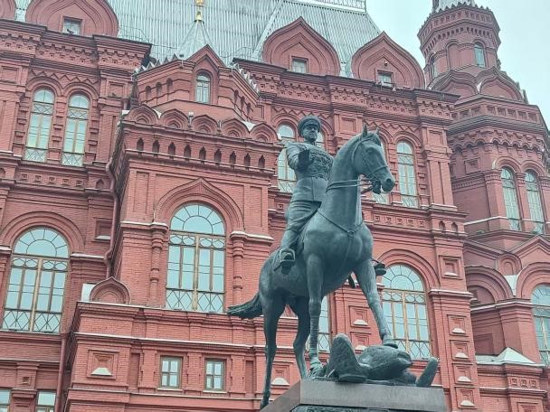 :walailak students share unforgettable exchange experiences in Russia